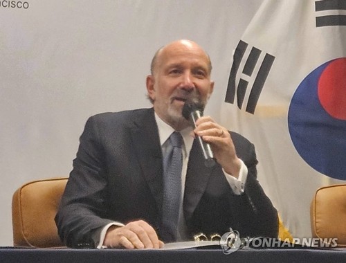 "美, ASML에 최첨단 장비 중국 반입 가능성 제기"_김지연