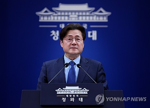 홍익표 정무수석, 서울-양평 고속도로 사업 재개 관련 브리핑