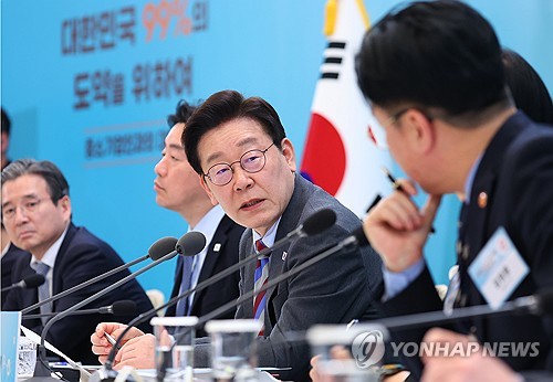 李대통령 "中企 목숨 부지하는 방향 지원은 웬만하면 하지 말자"_온다예