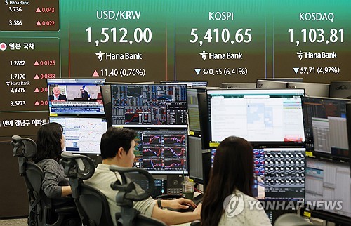 '패닉셀' 다 받아낸 개미…코스피 6% 폭락장서 7조 '역대 최대' 순매수_이규선