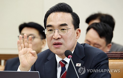 (서울=연합뉴스) 이동해 기자 = 박홍근 기획예산처 장관 후보자가 23일 국회 재정경제기획위원회에서 열린 인사청문회에서 의원 질의에 답변하고 있다. 2026.3.23 eastsea@yna.co.kr