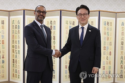 金총리, 뉴욕증권거래소 부회장 접견…"자본시장 협력방안 모색 희망"_정지서