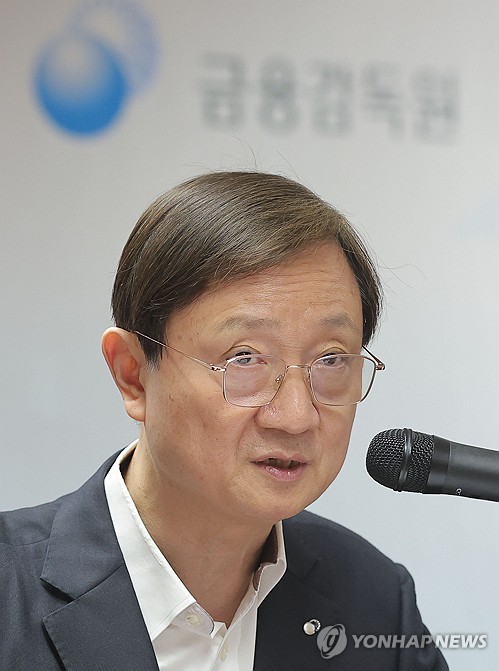 이찬진 "가계대출 목표 굉장히 타이트…은행들 대출증가 기대말라"_이현정