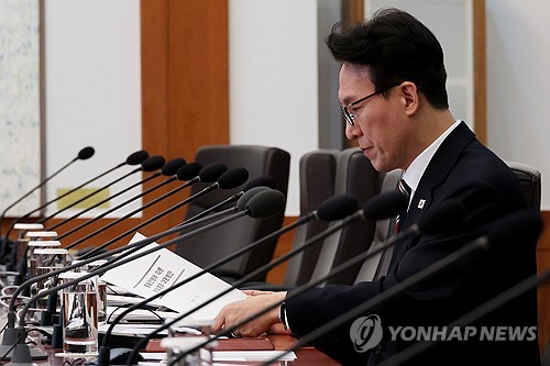 金총리, 강남 공인중개사 담합 조사 지시…"끝까지 단호히 대응"_정지서