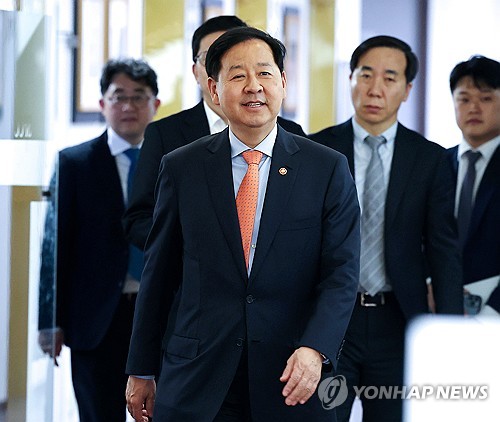 구윤철 "보유세, 마지막 수단…시장 안정 안 되면 판단"_박준형