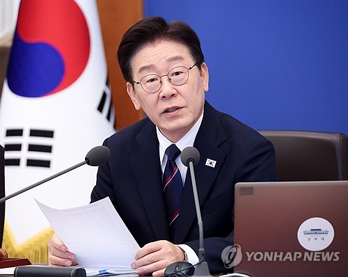 李대통령 "재생에너지 생산 많은 지역에 전기차 구매 지원 더 많이"_온다예