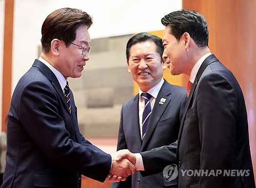 국힘, 李대통령에 "개헌 논하기 전 중임·연임 않겠다고 선언해야"_온다예