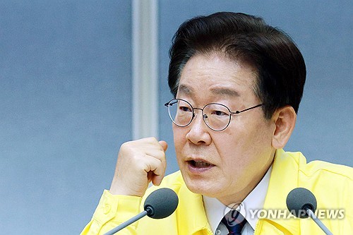 李대통령, 공짜노동 관행에 "노동 대가는 온당하게 지급해야지요?"_정지서