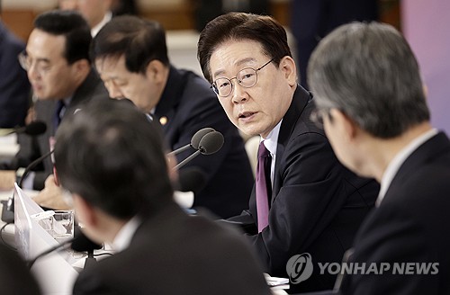 李대통령 "소액주주 배당소득세 혜택 검토…거래세 역진성 문제"_온다예