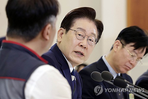 李대통령, '이스라엘군 학대' 추정 영상에 "인권은 최후의 보루"_정지서