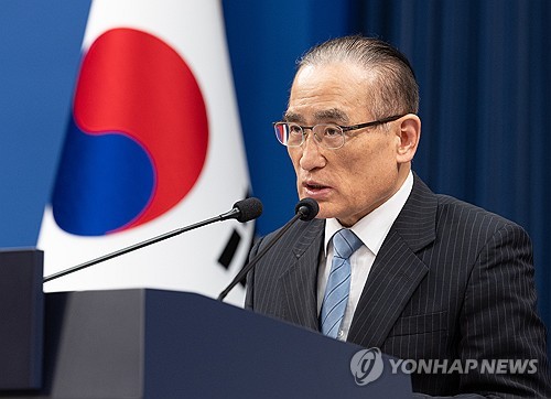 靑 "韓선박 피격 불확실…'프로젝트 프리덤' 중단에 참여 검토 불필요"_정지서