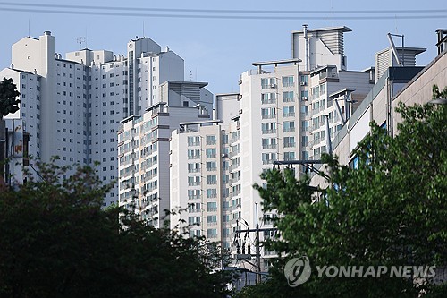 주금공, 보금자리론 금리 0.25%p↑…규제지역은 0.1%p 추가_윤슬기