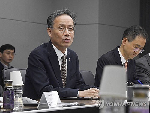 재경차관 "5월 이후 고용지표 개선될 것…추경 집행 본격화"_박준형