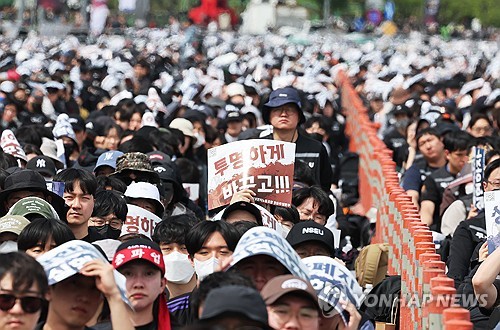 삼성전자 초기업노조, 협상 재개…"만족 못 하면 총파업"(상보)_서영태