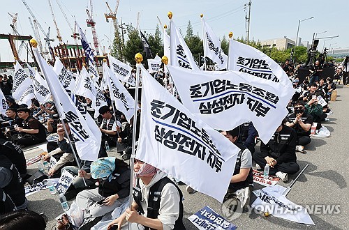 李대통령, 삼성노조 겨냥한 듯…"나만 살겠다 과도한 요구"(종합3보)_정지서