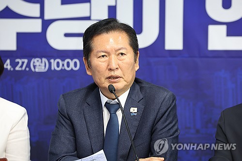 하정우 만난 정청래 "진짜 부산사나이, 곧 좋은 소식 전할 것"_김성준