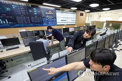 데이터센터 전략 밝힌 KT "5년 내 500MW 이상…수도권·비수도권 투트랙"_서영태