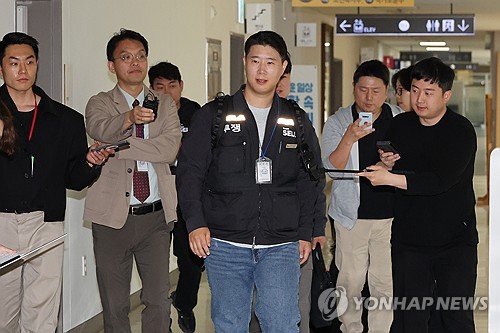 삼성전자 노조 "성과급 상한폐지 제도화 안 되면 조정 불가"_한종화
