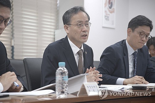 닭·돼지고기 할당관세 추진…매점매석에 신고포상·과징금 신설_박준형