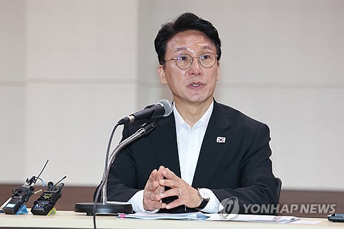 金총리, 오늘 與원내지도부와 만찬…입법 속도전 주문할 듯_정지서