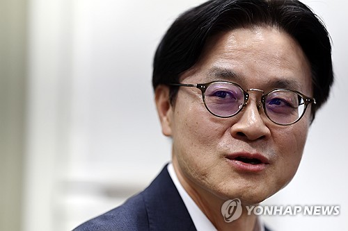 김정관 산업장관