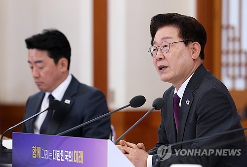 李대통령 지지율 66%·1%p↓…민주 45%·국힘 20%[NBS]_황남경