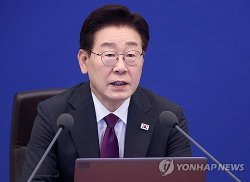 李대통령, 국제노동기구 사무총장 만난다…AI 시대 노동정책 논의_정지서