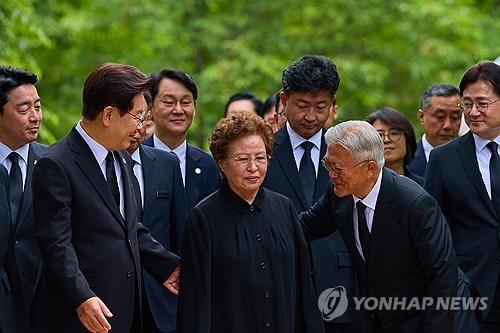 李대통령, 문재인 전 대통령과 '비빔밥' 오찬…'통합' 메시지 주목_정지서
