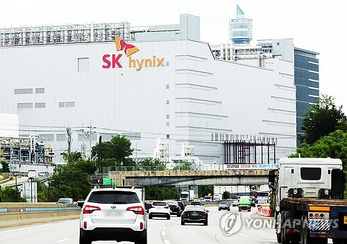 SK하이닉스 본사가 여기인데…경기 이천 아파트값 왜 이래_한이임