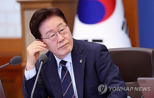 李대통령 "한국, 대체불가 핵심국가로 가고 있어…단, 일꾼을 잘 고르면"_정지서