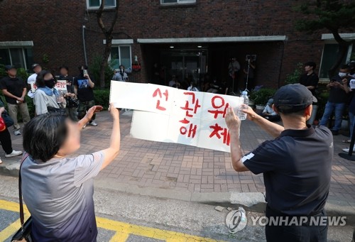 소쿠리 투표에서 투표지 부족까지…반복되는 'K선거' 신뢰도 논란_정지서