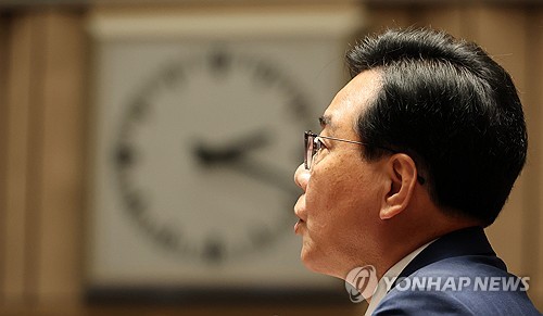 국힘 송언석 원내대표직 사퇴…"우리 당도 새로운 출발 필요"_온다예