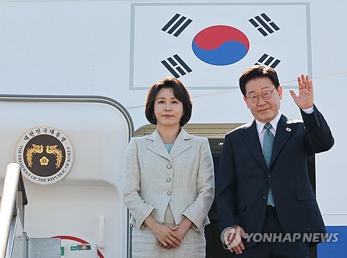 李대통령 "취임 후 첫 유럽 방문…BTS 벨기에 콘서트 앞두고 협력 기대"_온다예
