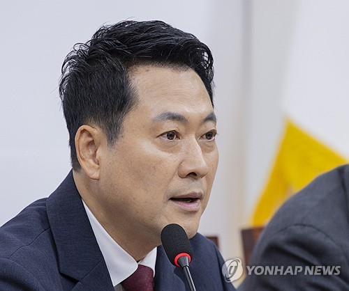 장동혁 "'연어 술파티' 쿠데타 실패"…대여 공세 재개_온다예