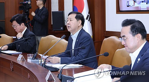 구윤철 "고용 부진업종 면밀 분석…청년일자리 등 대응방안 순차 발표"_최욱