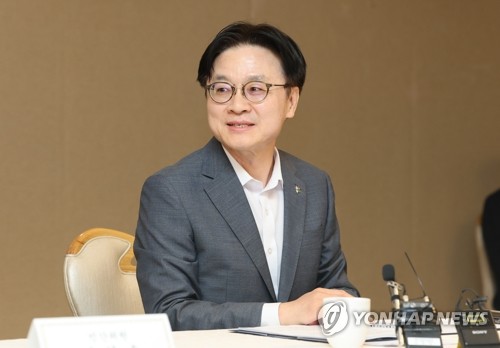 한-우즈벡, 무역 넘어 제조 AI 전환으로 협력 넓힌다_주동일