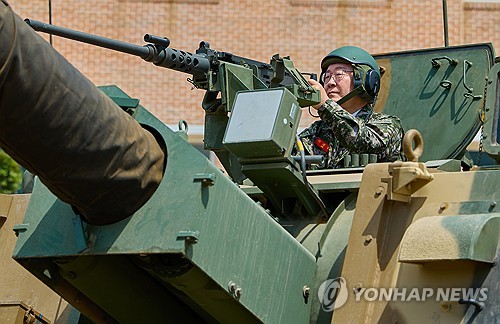 K9A1 자주포 탑승한 이재명 대통령