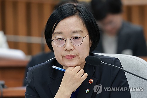 한성숙, '오피스텔 헐값 매매' 지적에 "비판 수용하기 어려워" 울컥_온다예