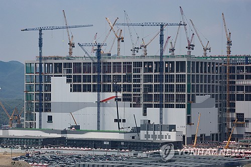李대통령, 광주서 서남권 국민보고회…삼성·SK·앰코 투자계획 공개_정지서