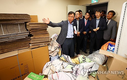올림픽공원 개표소 내부 들어간 선관위 국조특위