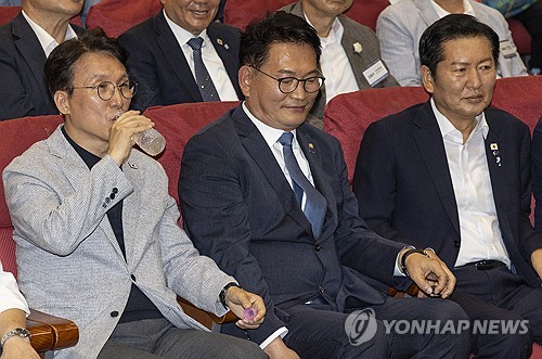 한자리에 모인 김민석, 송영길, 정청래