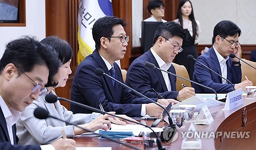 과학기술관계장관회의 주재하는 배경훈 부총리