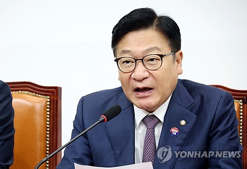 최고위 발언하는 정점식 원내대표