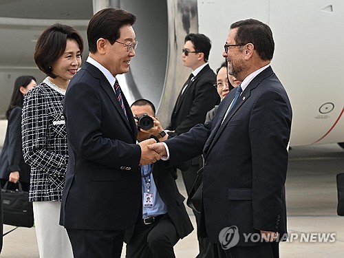 李대통령, 30일 칠레 정상회담…"FTA, 환경 변화 맞춰 진화해야"_정지서