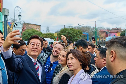 이재명 대통령, 부에노스아이레스 보카 지구 방문