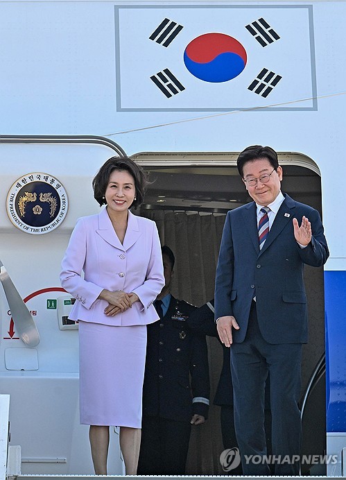 귀국길 오르는 이재명 대통령
