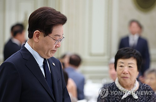 이재명 대통령, 국가폭력 피해자 위로 오찬 참석