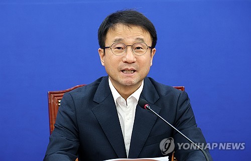 발언하는 한병도 대표 직무대행