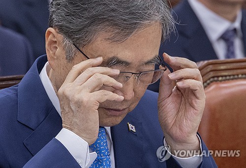 연이은 한미 UFS 조기 종료 관련 질의 답변 마친 조현 외교부 장관