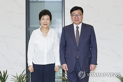 국민의힘 정점식 원내대표, 박근혜 전 대통령 예방